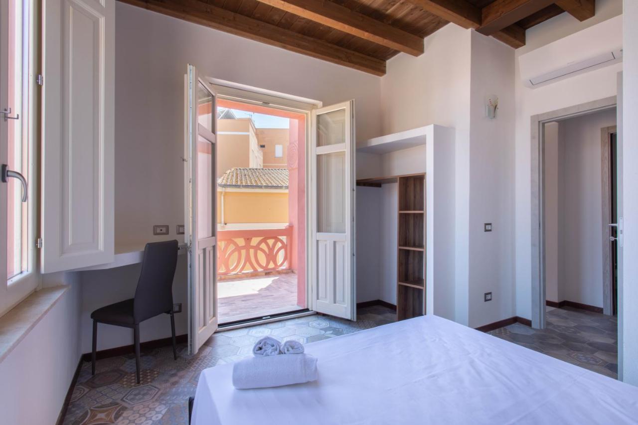Maison Belle Epoque & Suites Oristano Exteriör bild