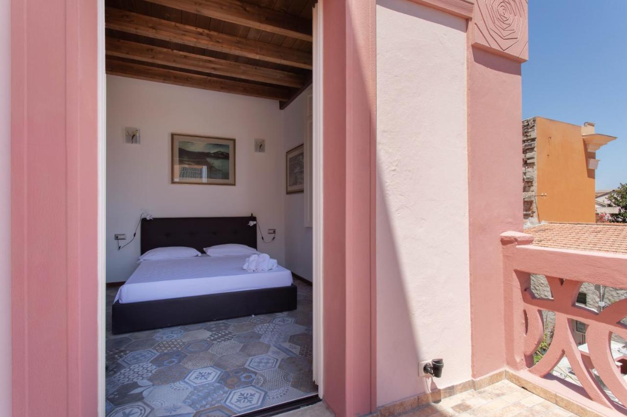 Maison Belle Epoque & Suites Oristano Exteriör bild